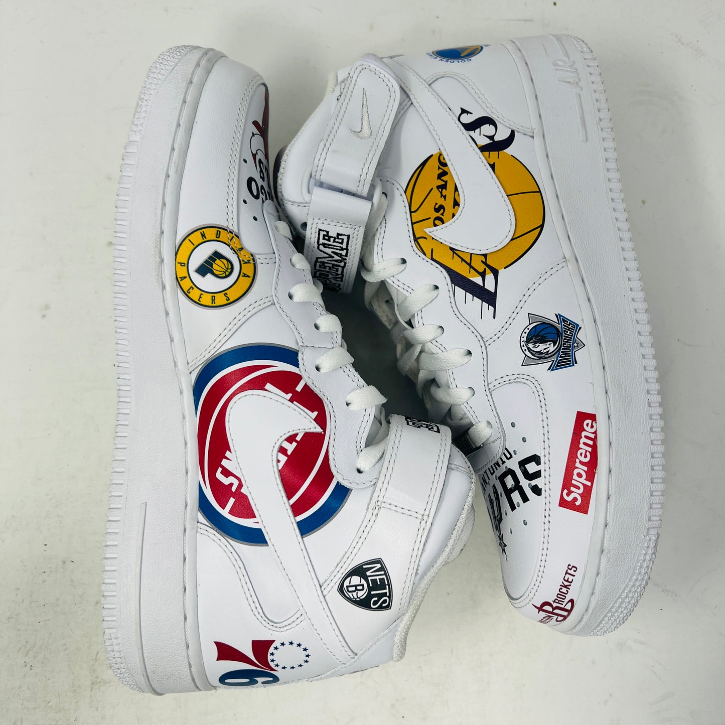 Nike Air Force 1 Mid Supreme NBA White