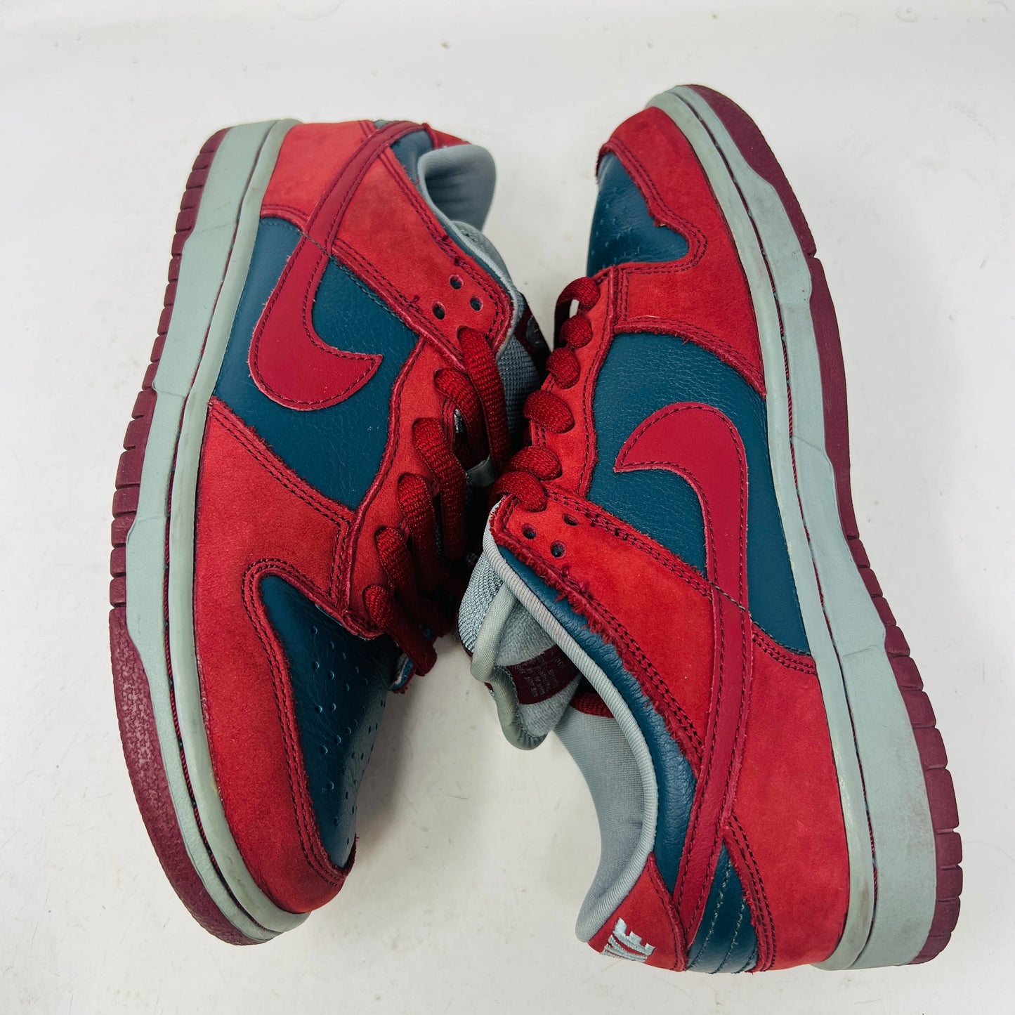 Nike SB Dunk Low Shark