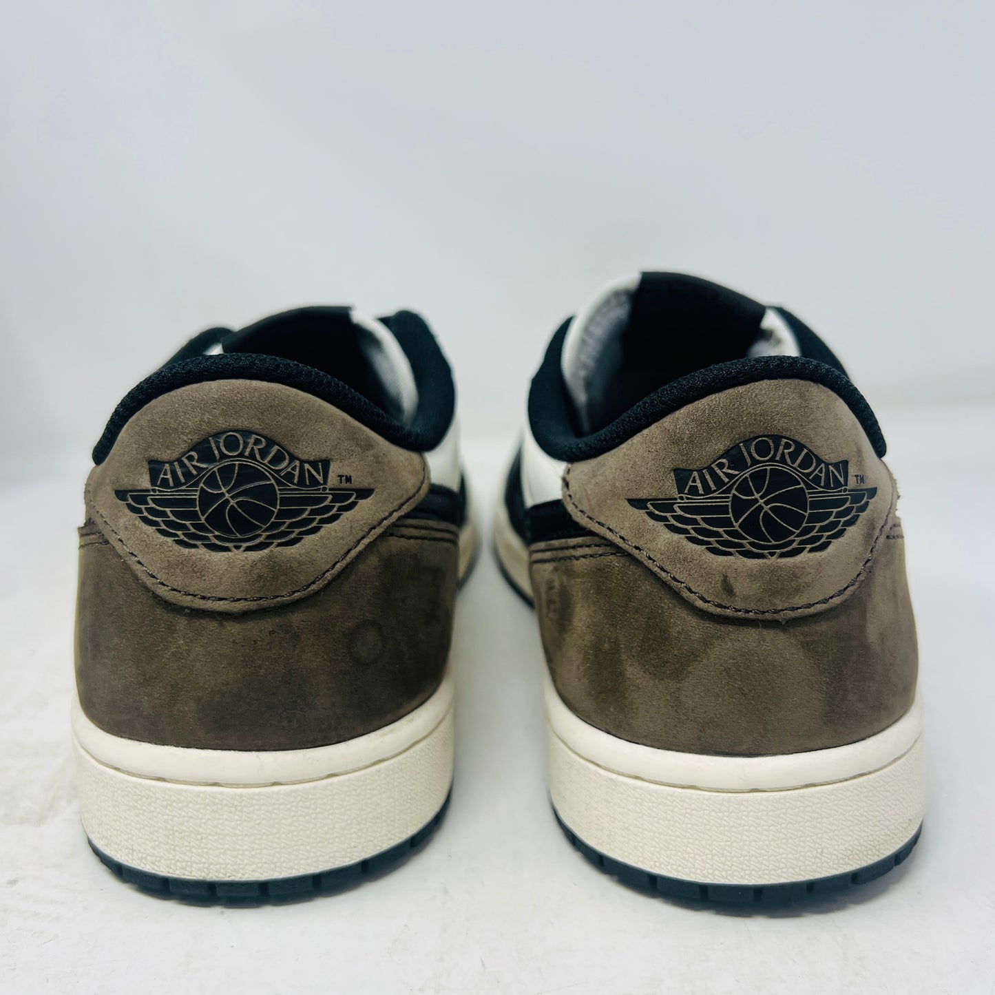 Jordan 1 Retro Low OG Mocha