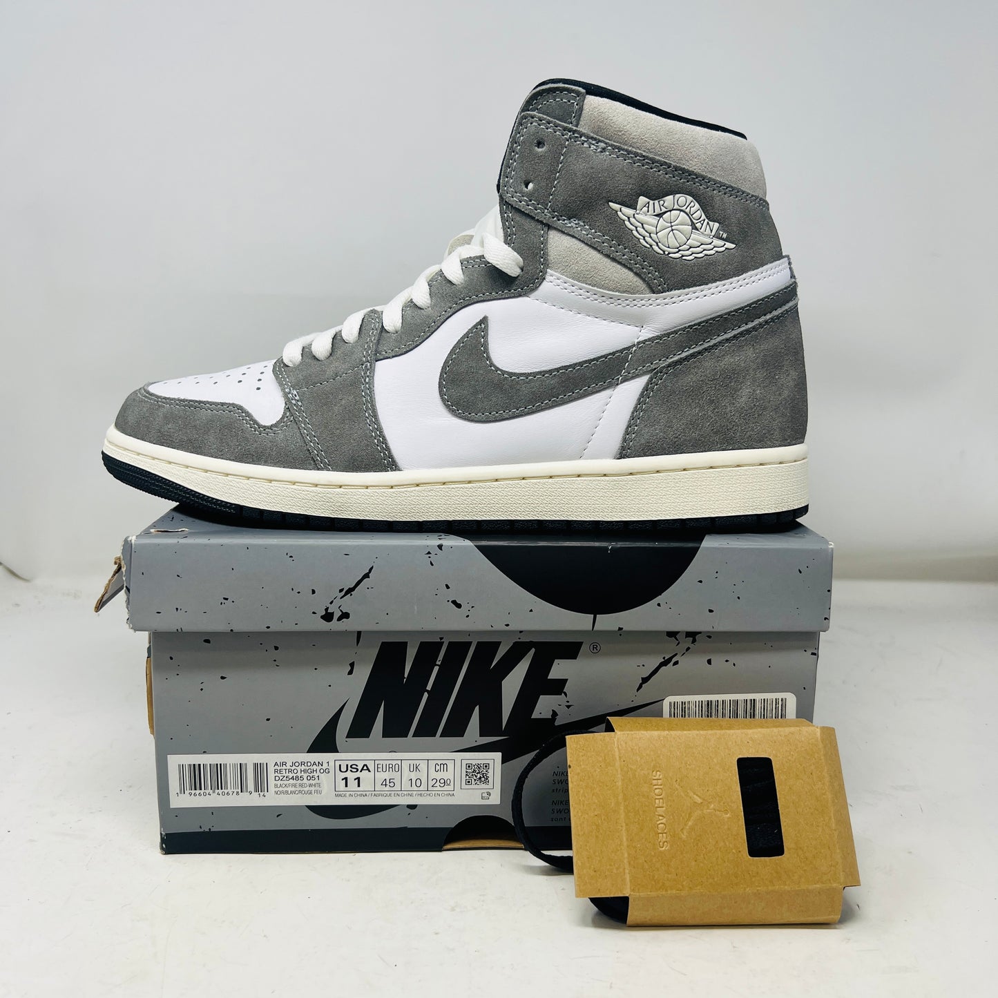 Jordan 1 Retro High OG Washed Black