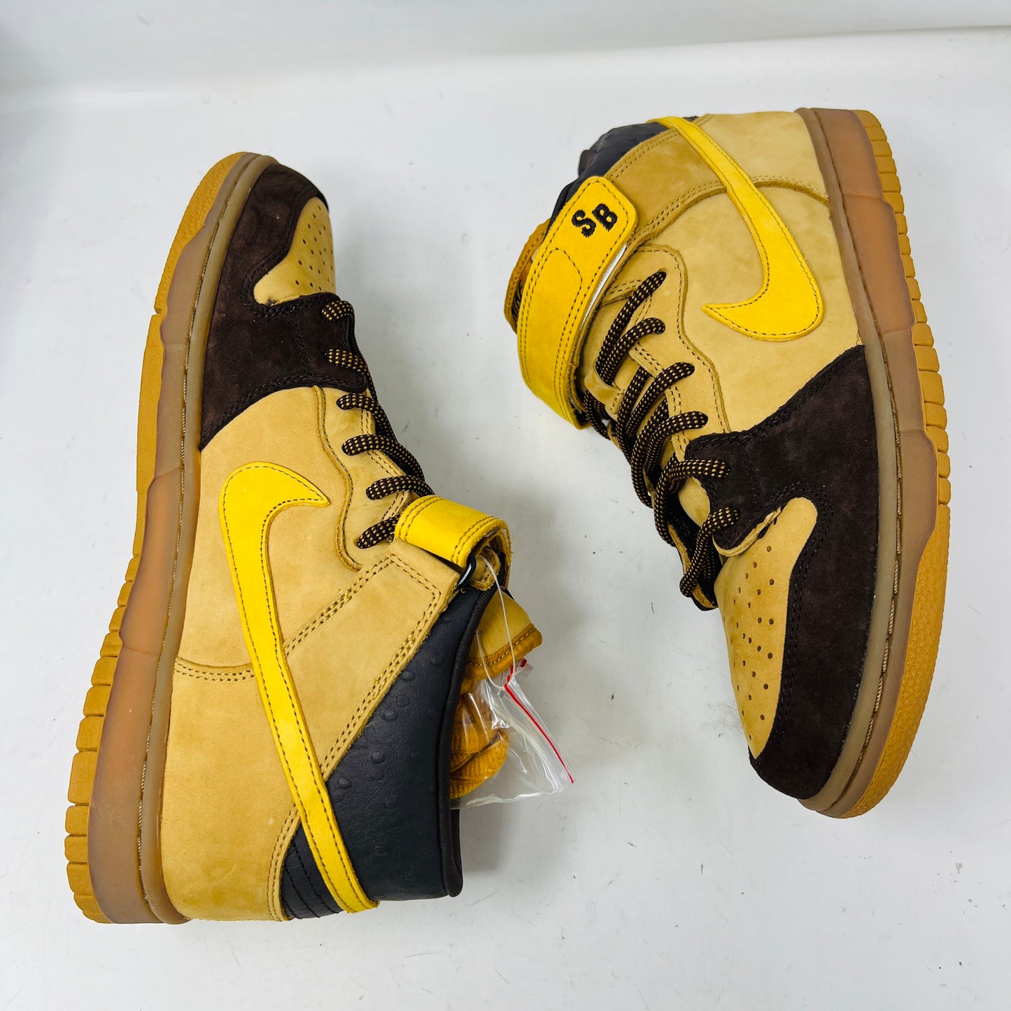 Nike SB Dunk Mid Wheat Bronze