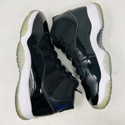 Jordan 11 Retro Space Jam (2016)