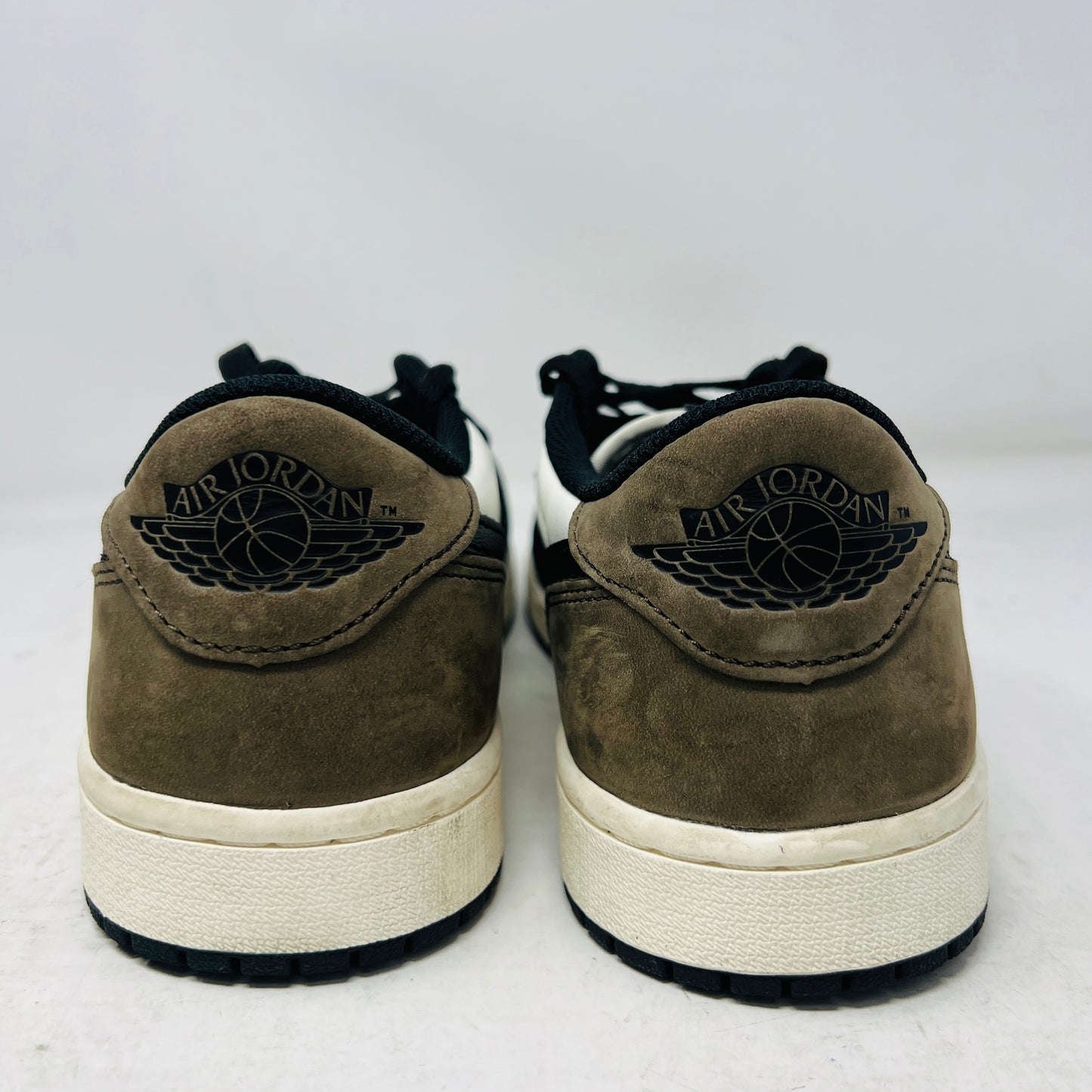 Jordan 1 Retro Low OG Mocha