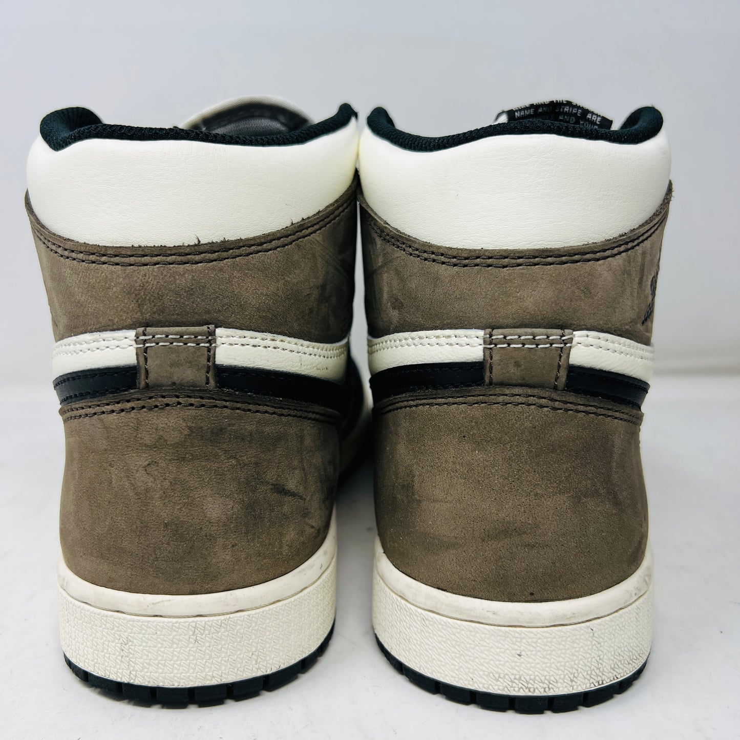 Jordan 1 Retro High Dark Mocha