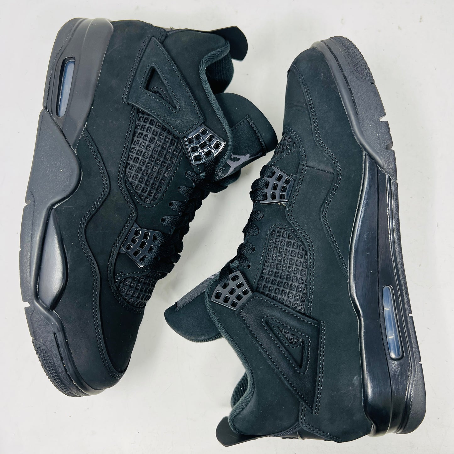 Jordan 4 Retro Black Cat (2025)