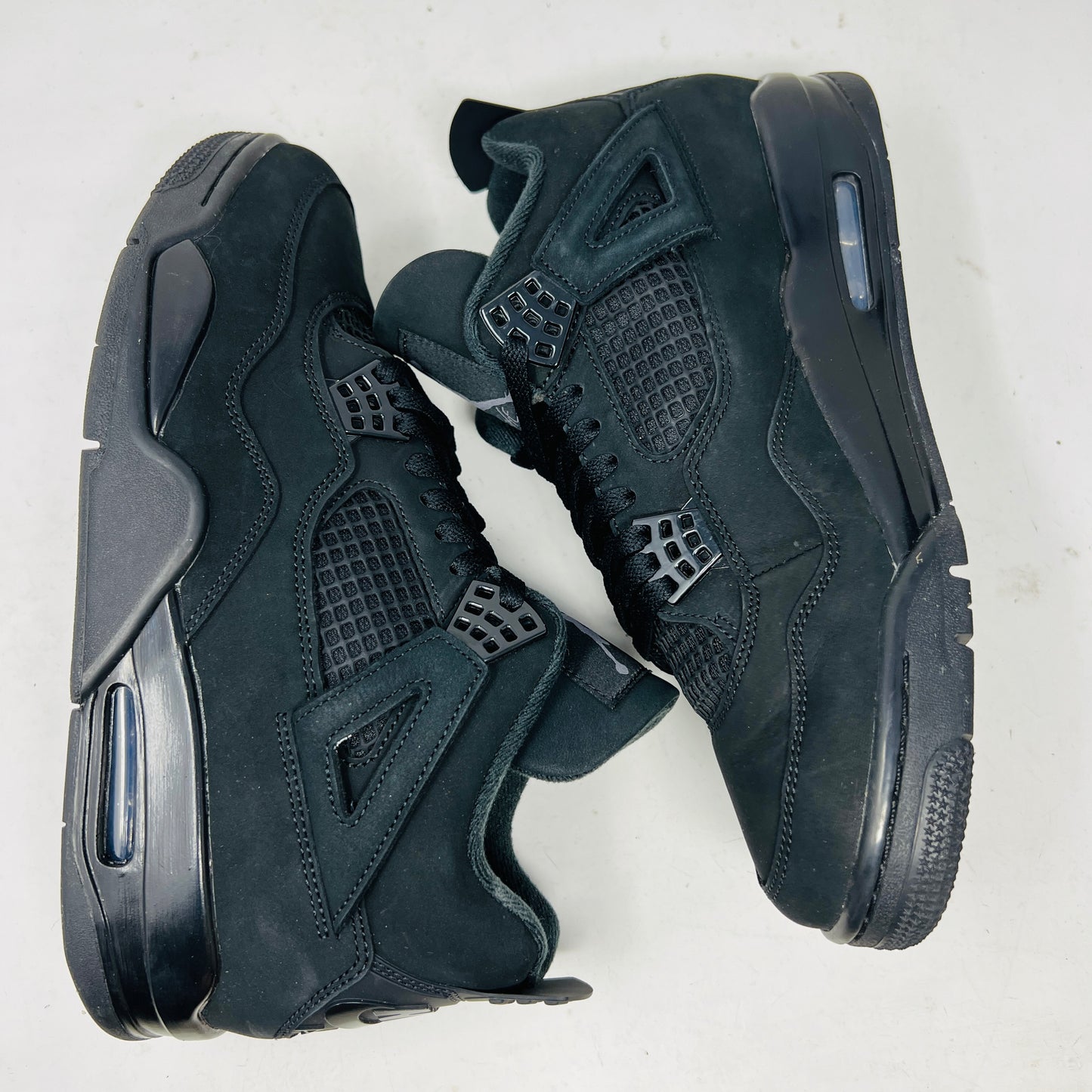 Jordan 4 Retro Black Cat (2025)