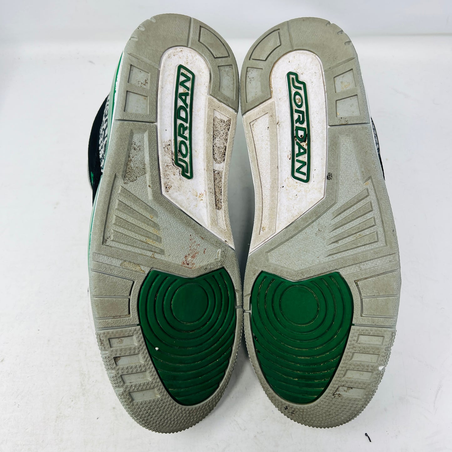 Jordan 3 Retro Pine Green