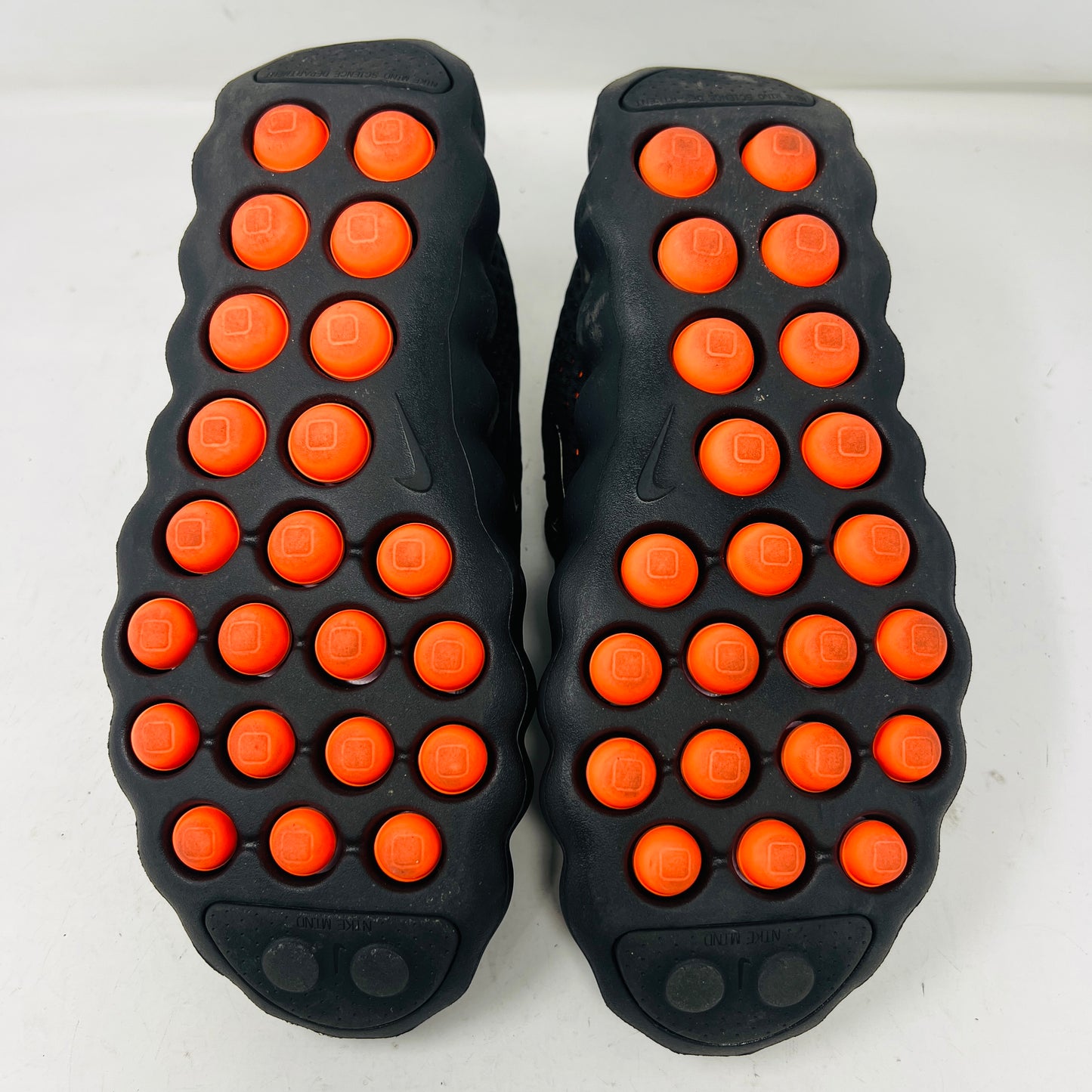 Nike Mind 002 Black Hyper Crimson
