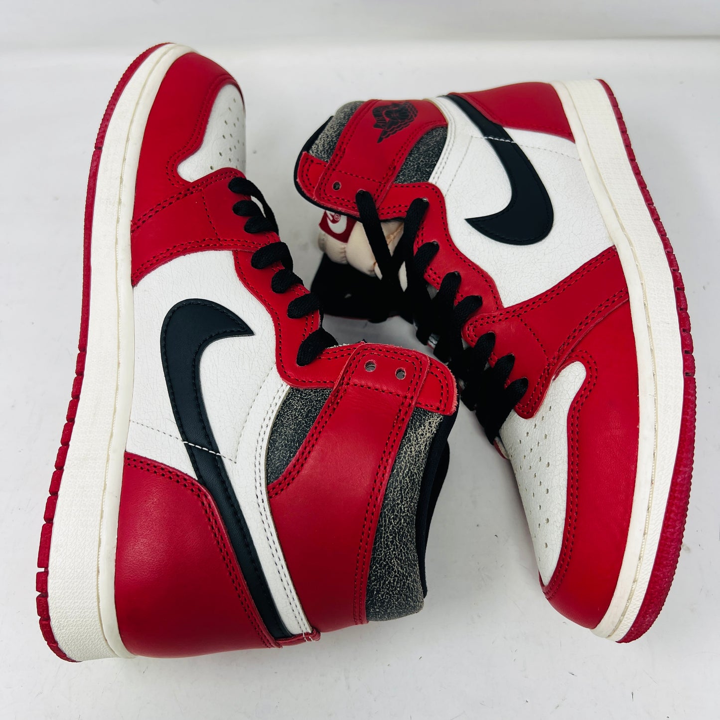 Jordan 1 Retro High OG Chicago Lost and Found
