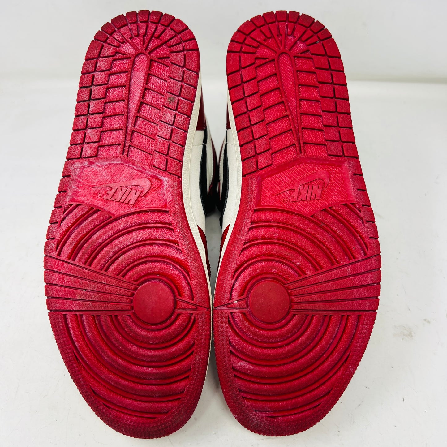 Jordan 1 Retro High OG Chicago Lost and Found