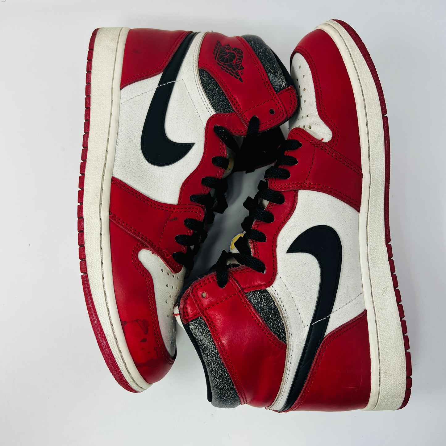 Jordan 1 Retro High OG Chicago Lost and Found