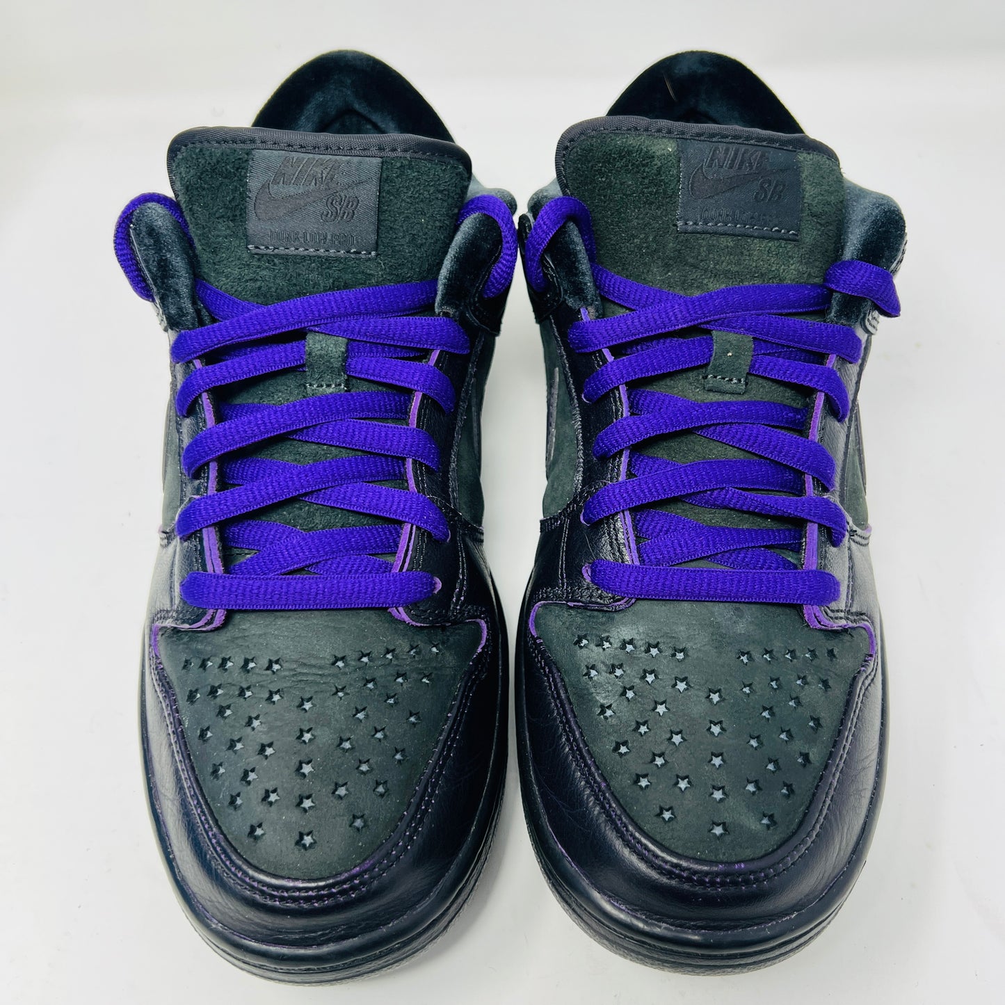 Nike SB Dunk Low Familia First Avenue