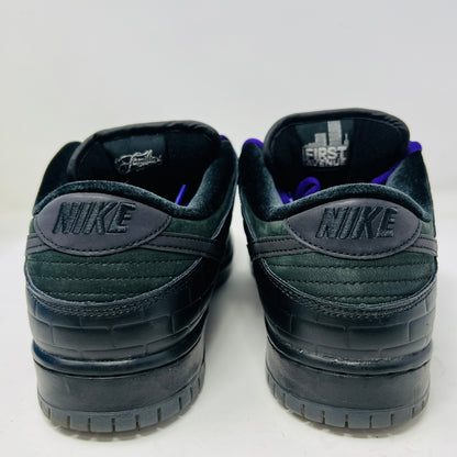 Nike SB Dunk Low Familia First Avenue