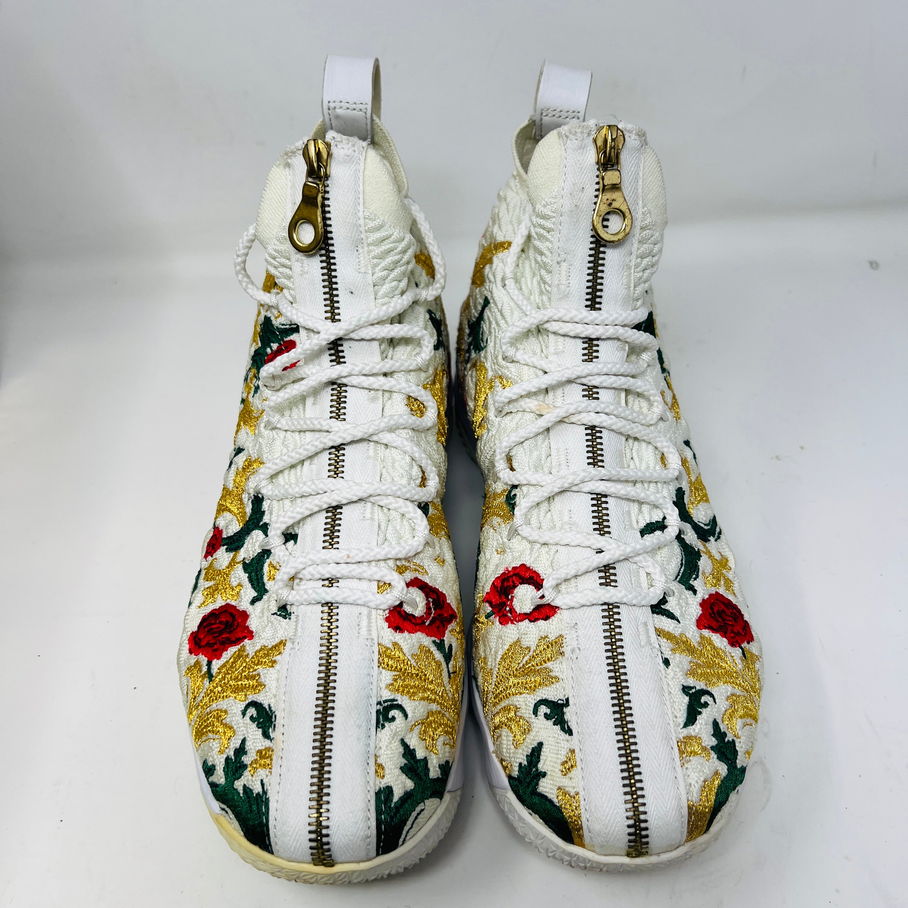 Nike LeBron 15 Performance KITH King's Cloak – Holy Ground