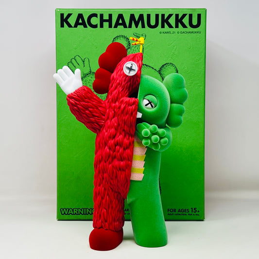 KAWS KACHAMUKKU Vinyl Figure Green/Red