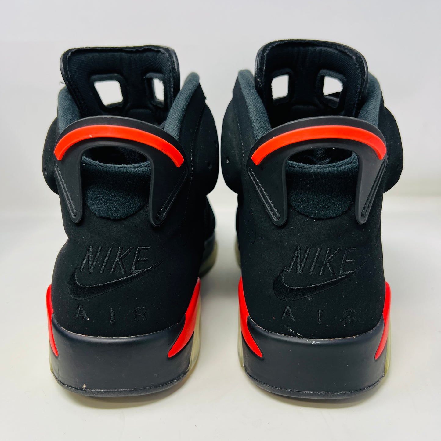 Jordan 6 Retro Black Infrared (2019)