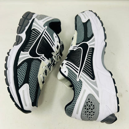 Nike Zoom Vomero 5 SE SP Dark Grey Black White