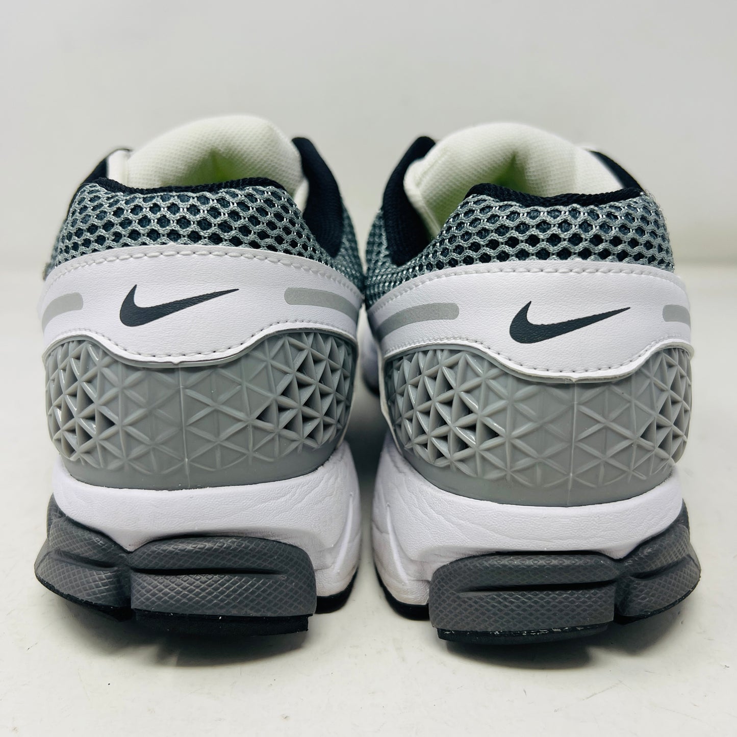 Nike Zoom Vomero 5 SE SP Dark Grey Black White