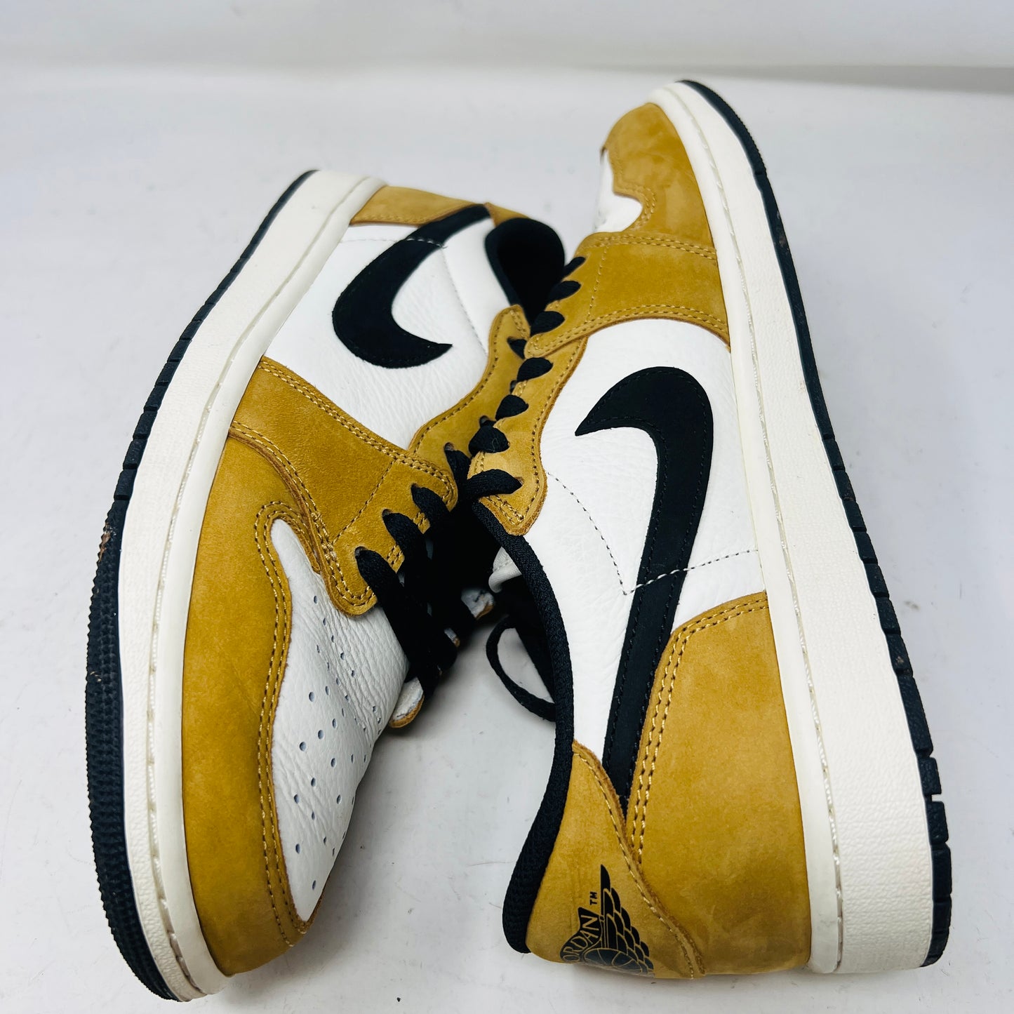 Jordan 1 Low OG Rookie of the Year