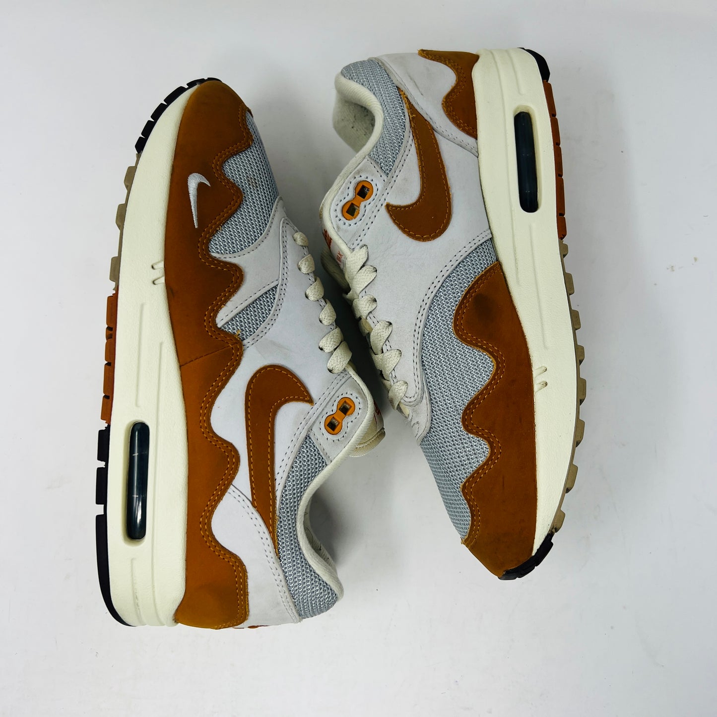 Nike Air Max 1 Patta Waves Monarch (with Bracelet)