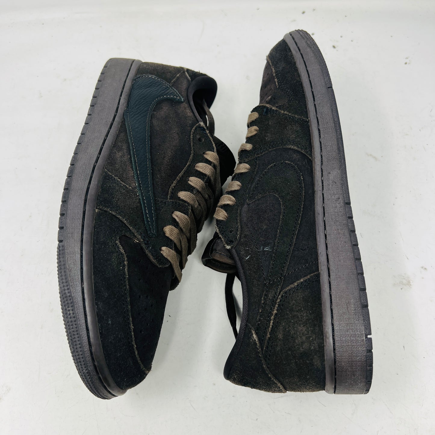 Jordan 1 Retro Low OG SP Travis Scott Velvet Brown