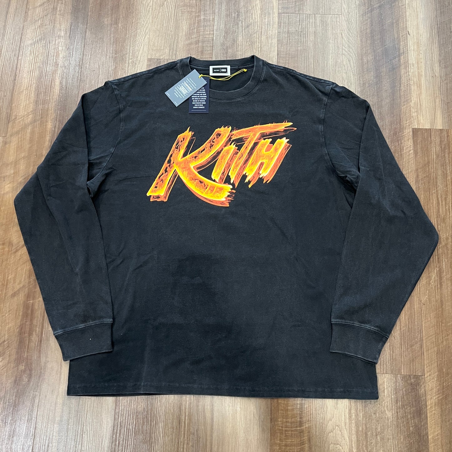 Kith x Capcom Street Fighter Flame Vintage Long Sleeve Tee