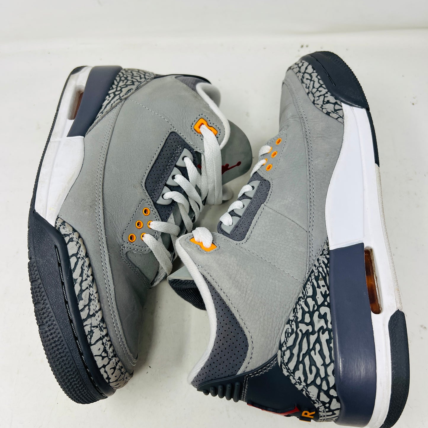 Jordan 3 Retro Cool Grey (2021)