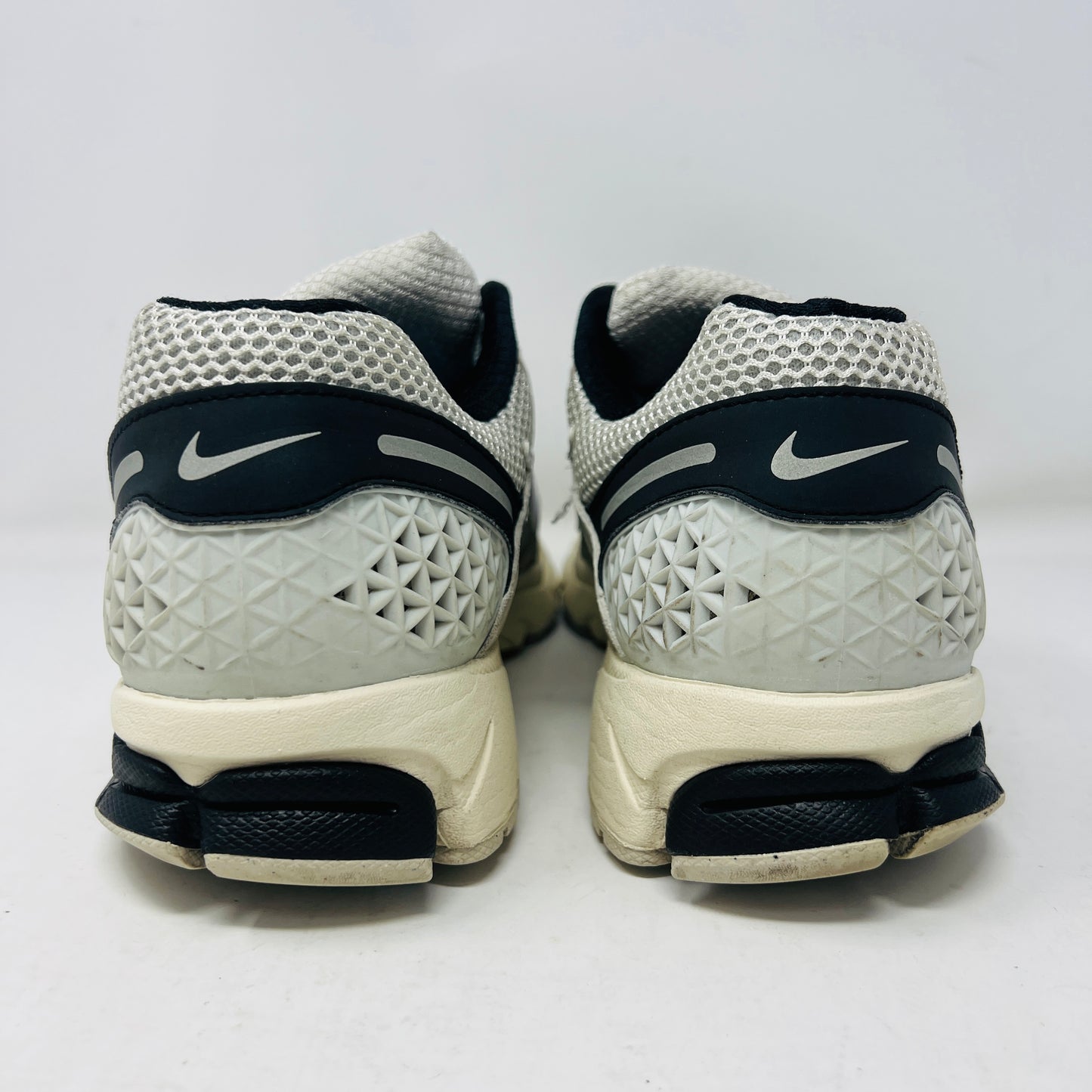 Nike Zoom Vomero 5 Supersonic Light Bone Black