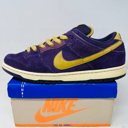 Nike SB Dunk Low Crown Royal