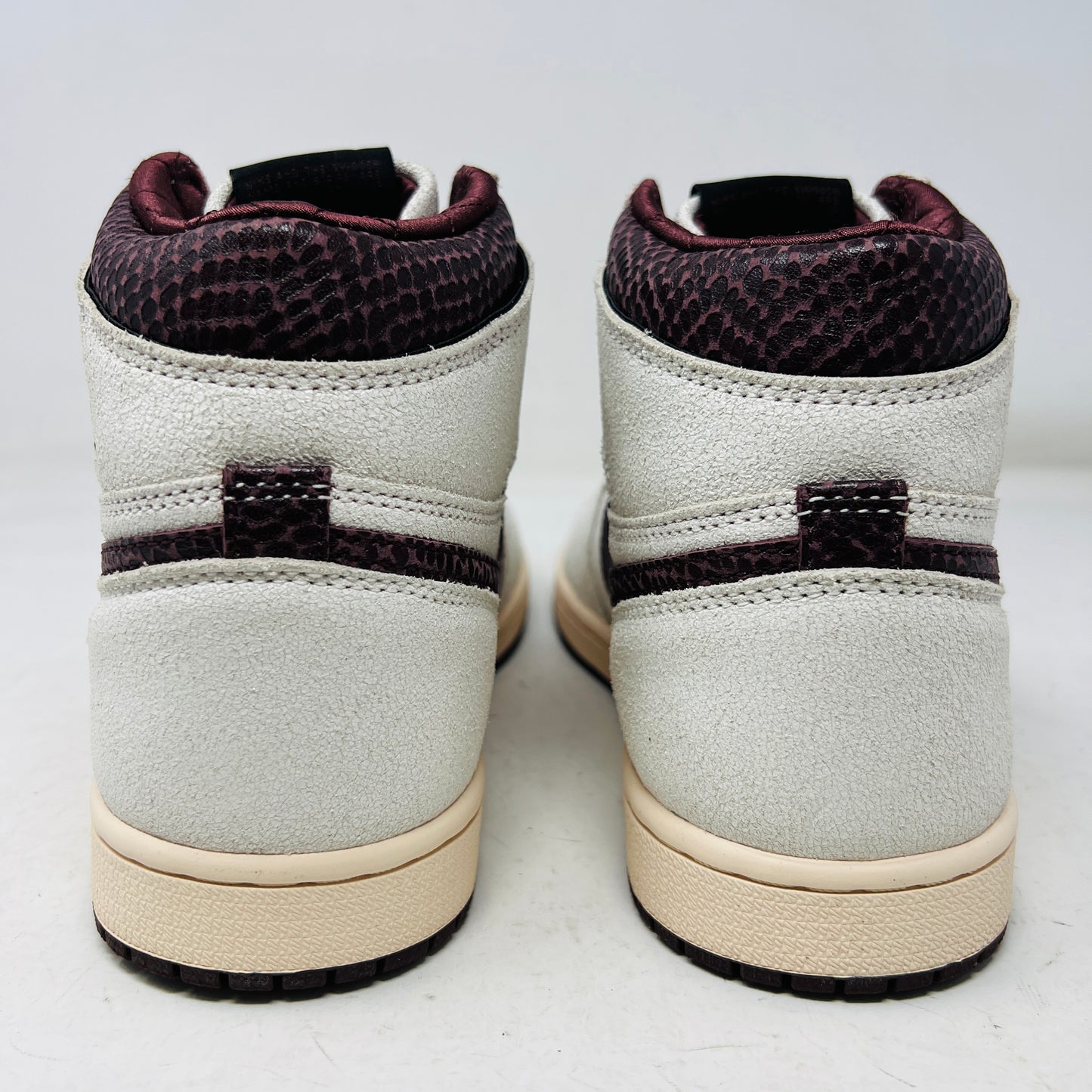 Jordan 1 Retro High OG A Ma Maniére