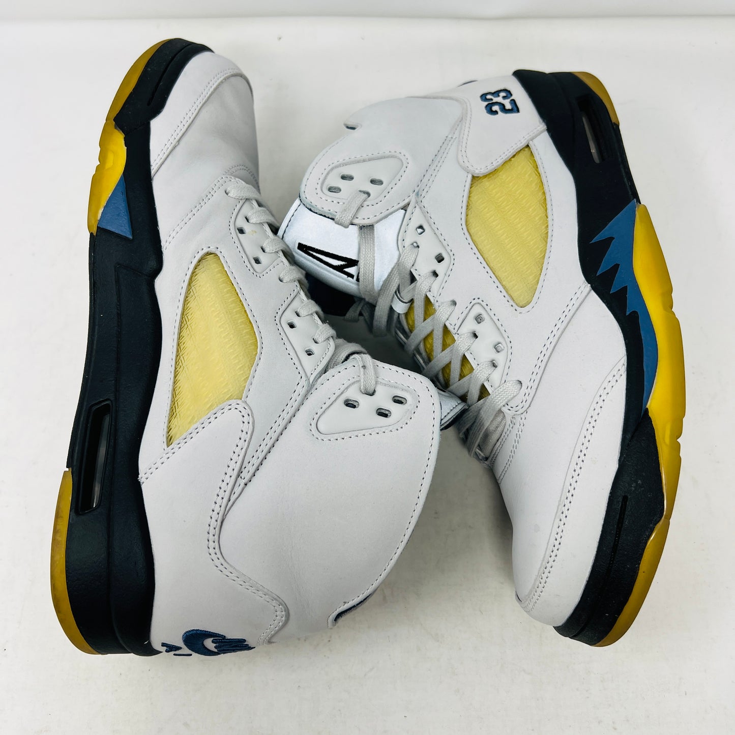Jordan 5 Retro A Ma Maniére Dawn (Women's)