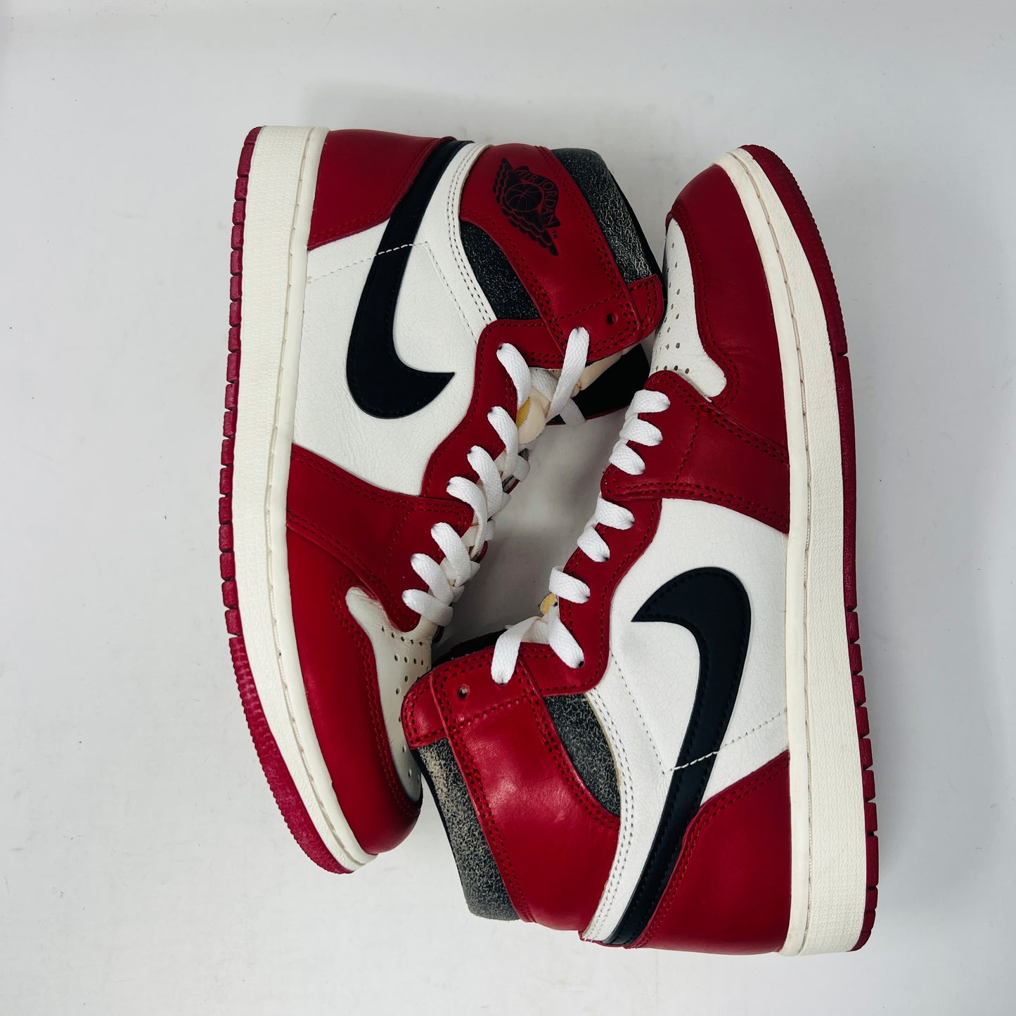 Jordan 1 Retro High OG Chicago Lost and Found