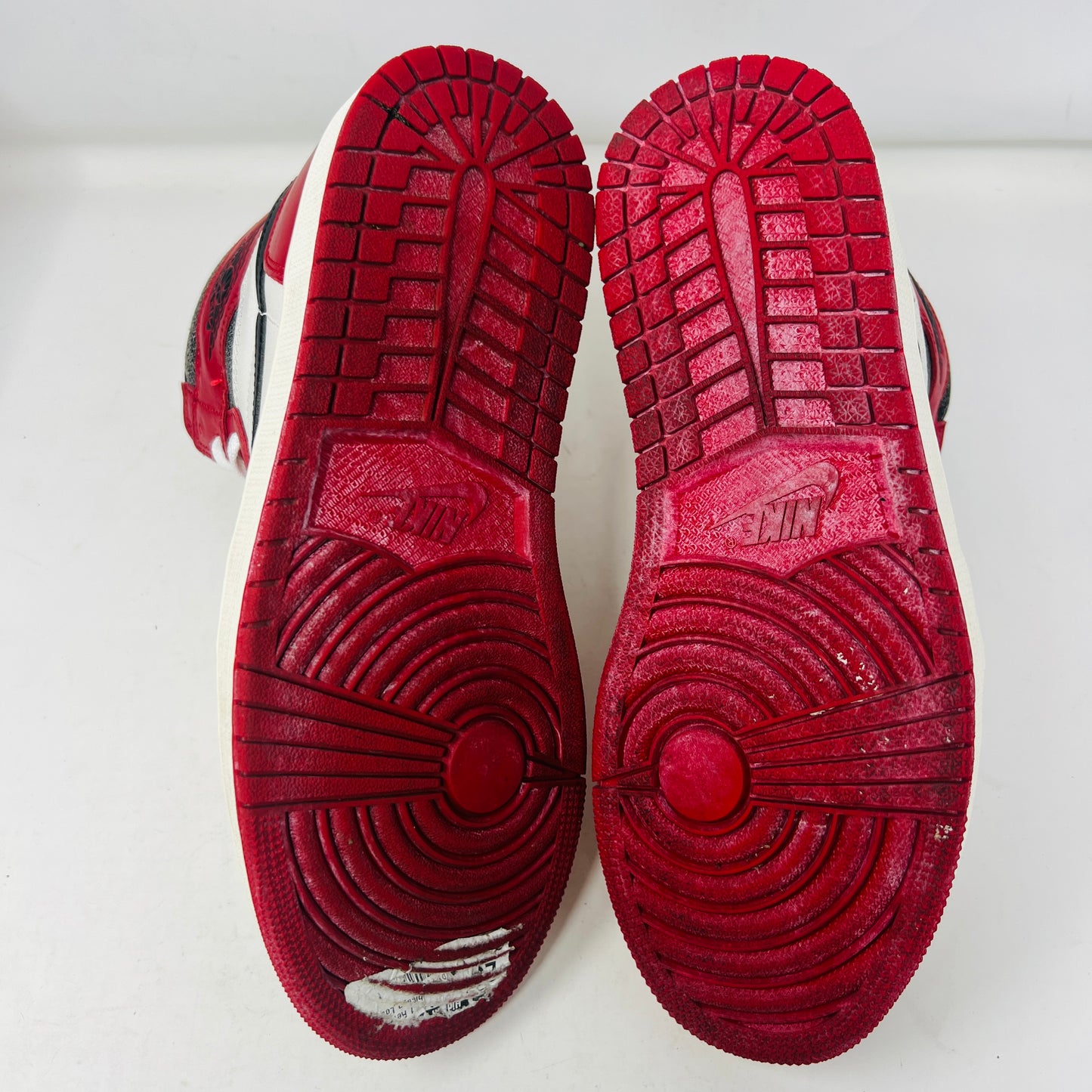 Jordan 1 Retro High OG Chicago Lost and Found