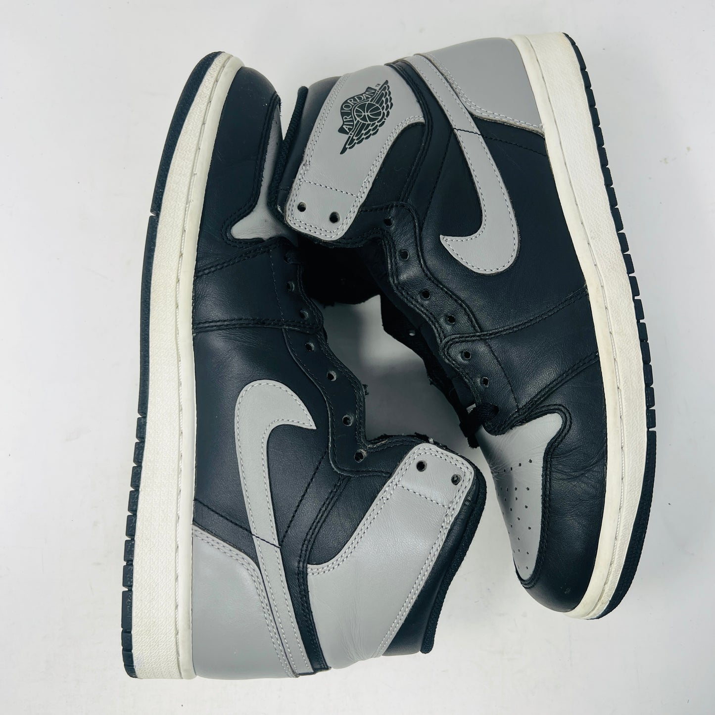 Jordan 1 Retro Shadow (2013)
