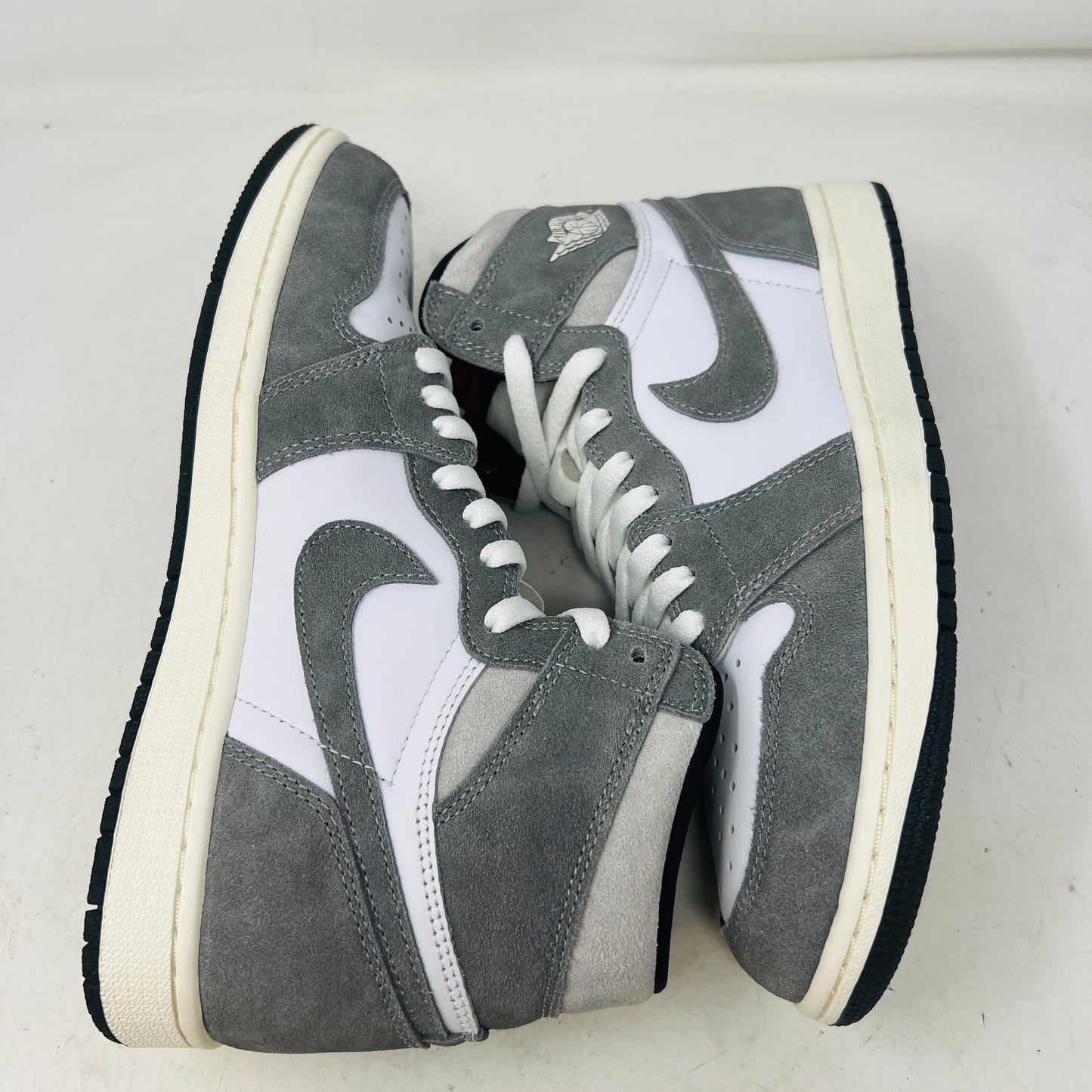 Jordan 1 Retro High OG Washed Black