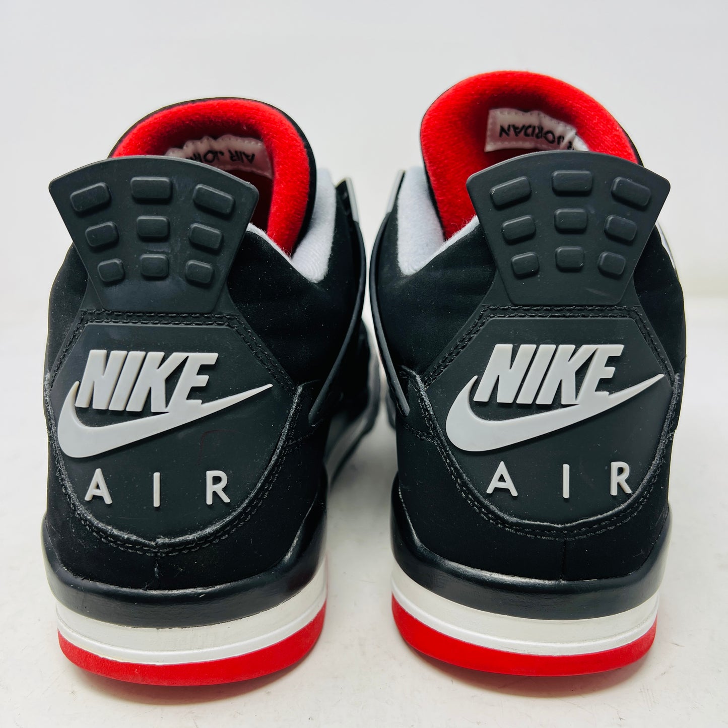 Jordan 4 Retro Bred (2019)