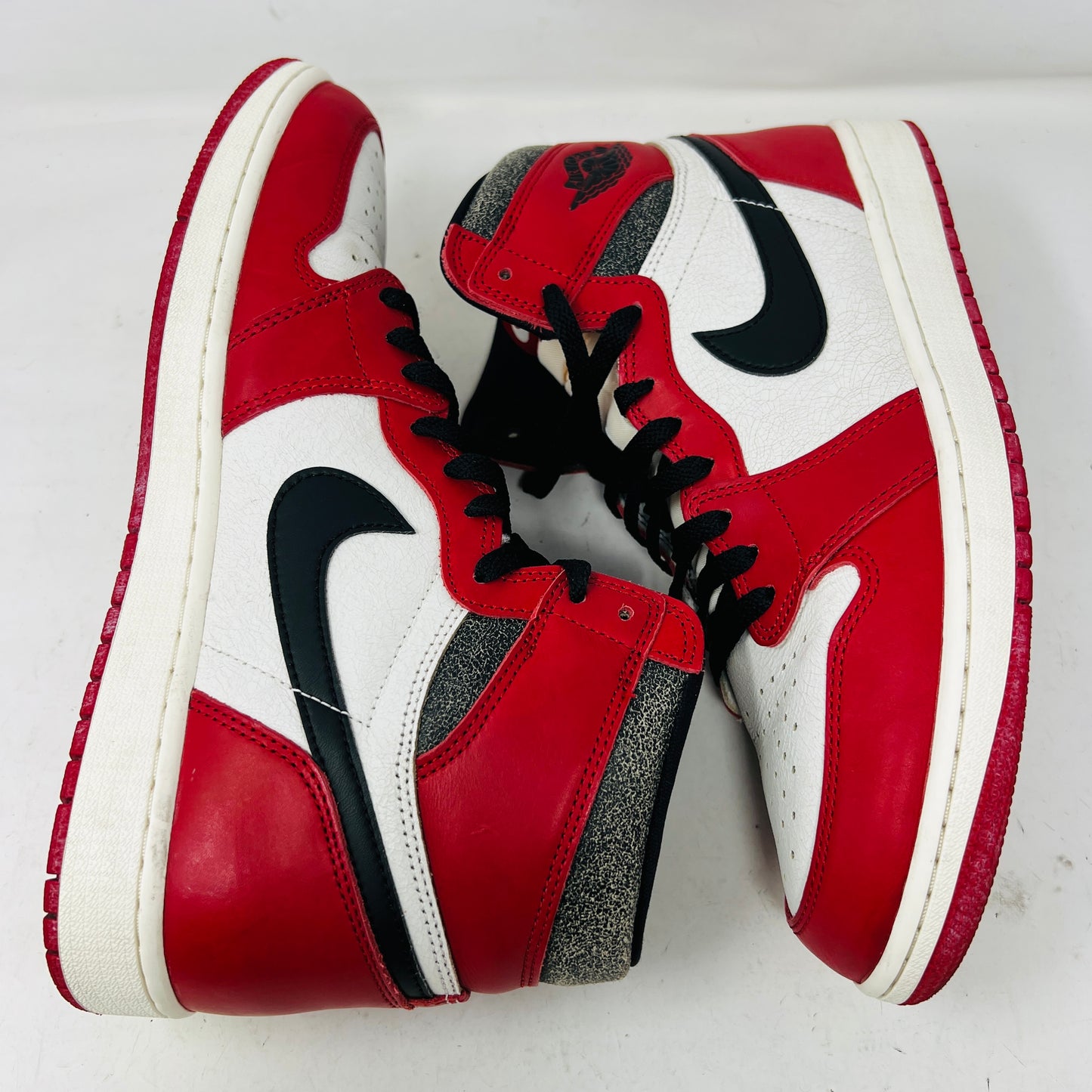 Jordan 1 Retro High OG Chicago Lost and Found