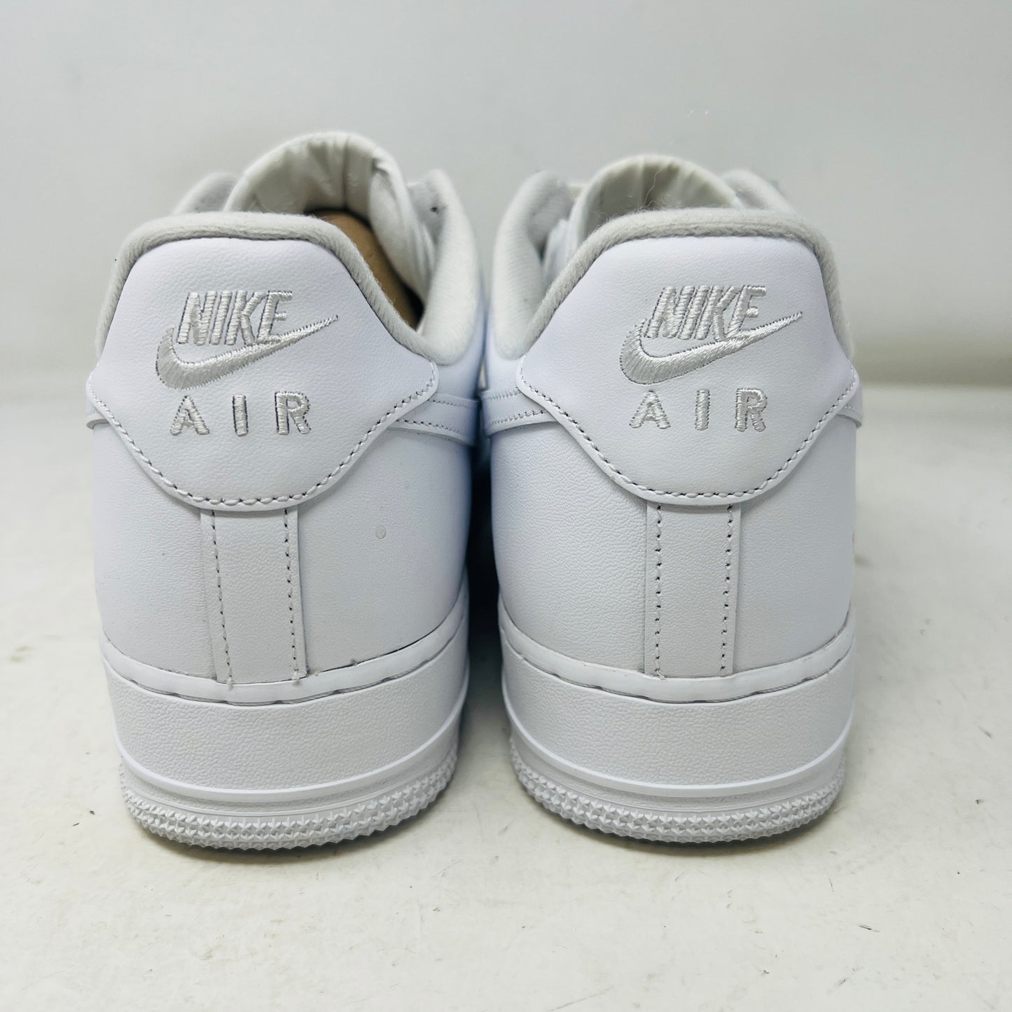 Nike Air Force 1 Low Supreme White