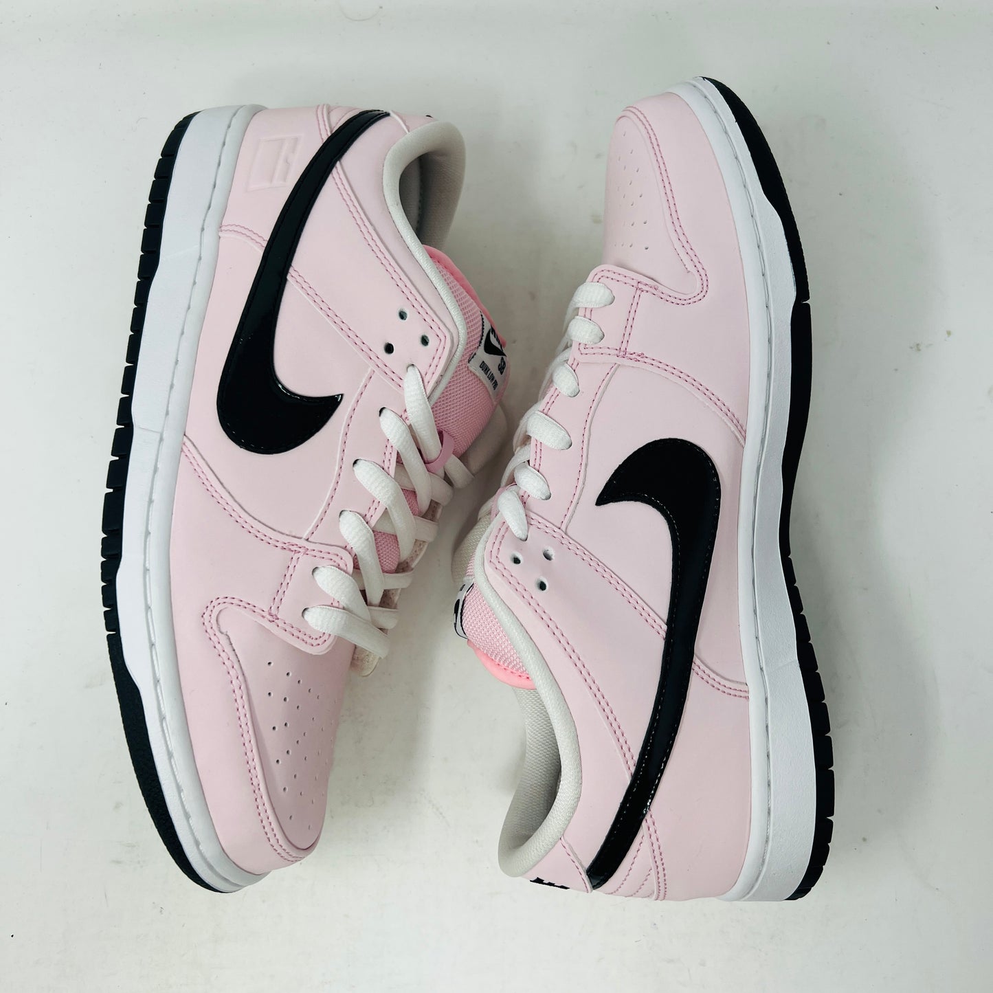 Nike SB Dunk Low Pink Box