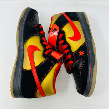 Nike SB Dunk Mid Money Cat