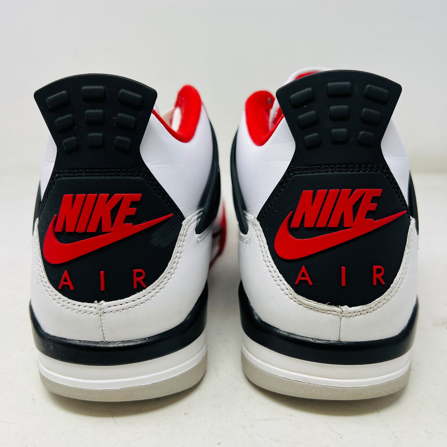 Jordan 4 Retro Fire Red (2020)