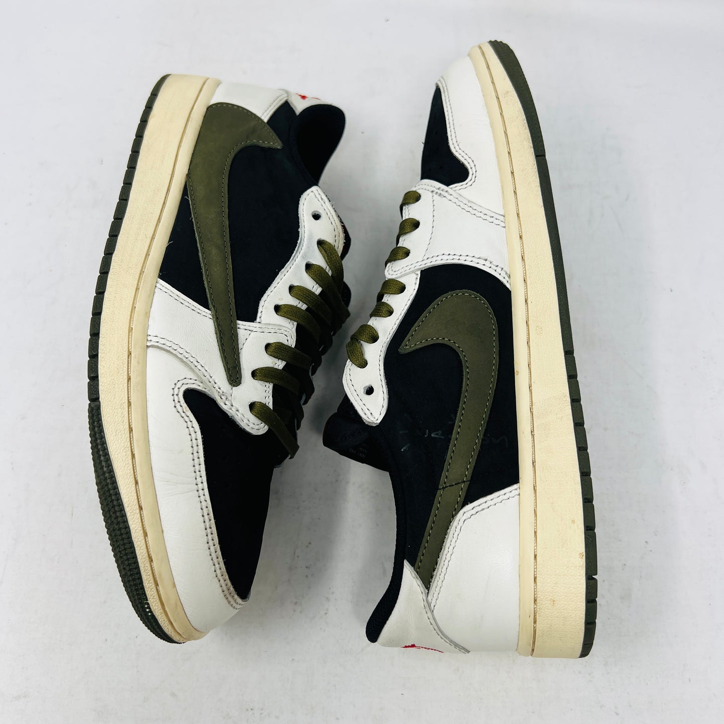Jordan 1 Retro Low OG SP Travis Scott Olive (Women's)
