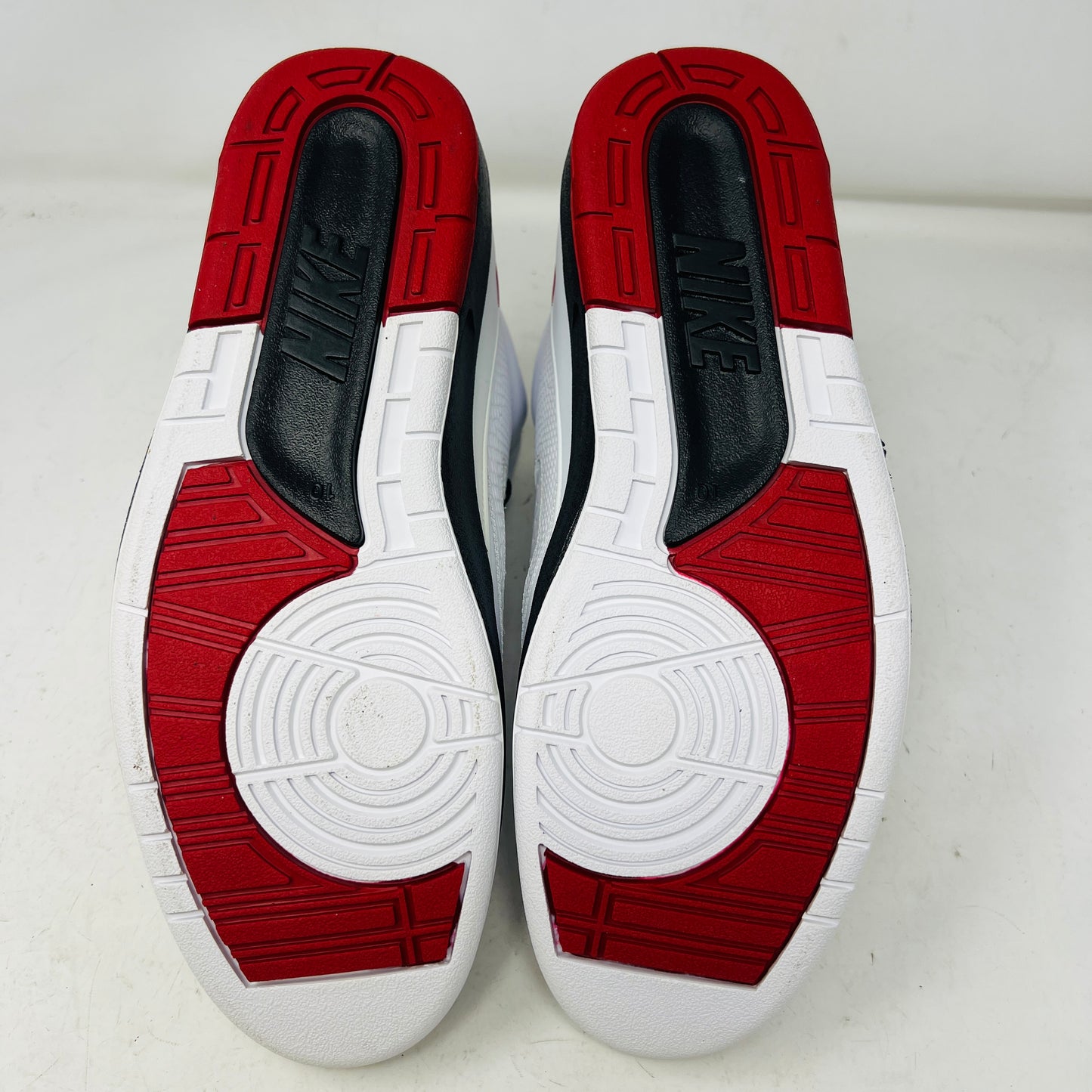 Jordan 2 Retro OG Chicago (2022)