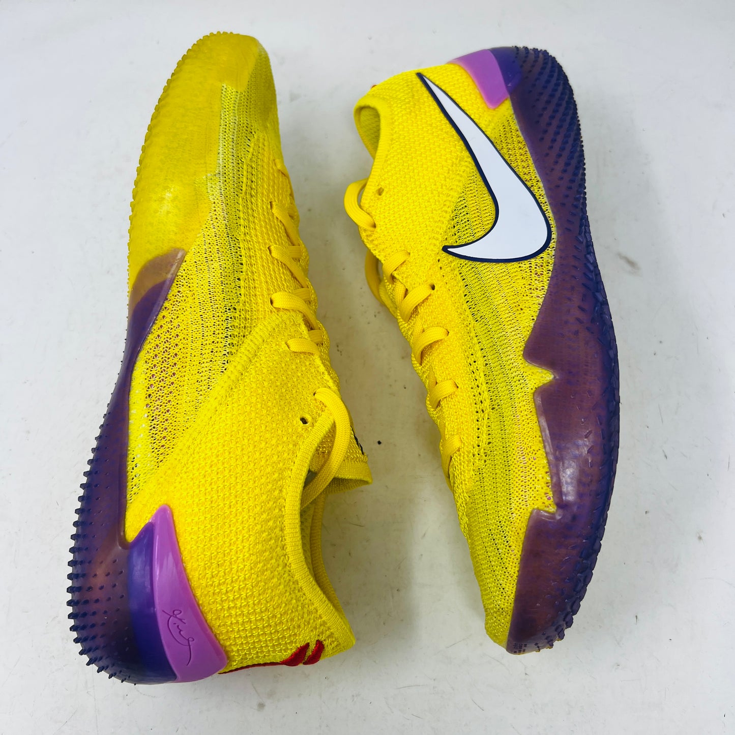 Nike Kobe NXT 360 Yellow Strike