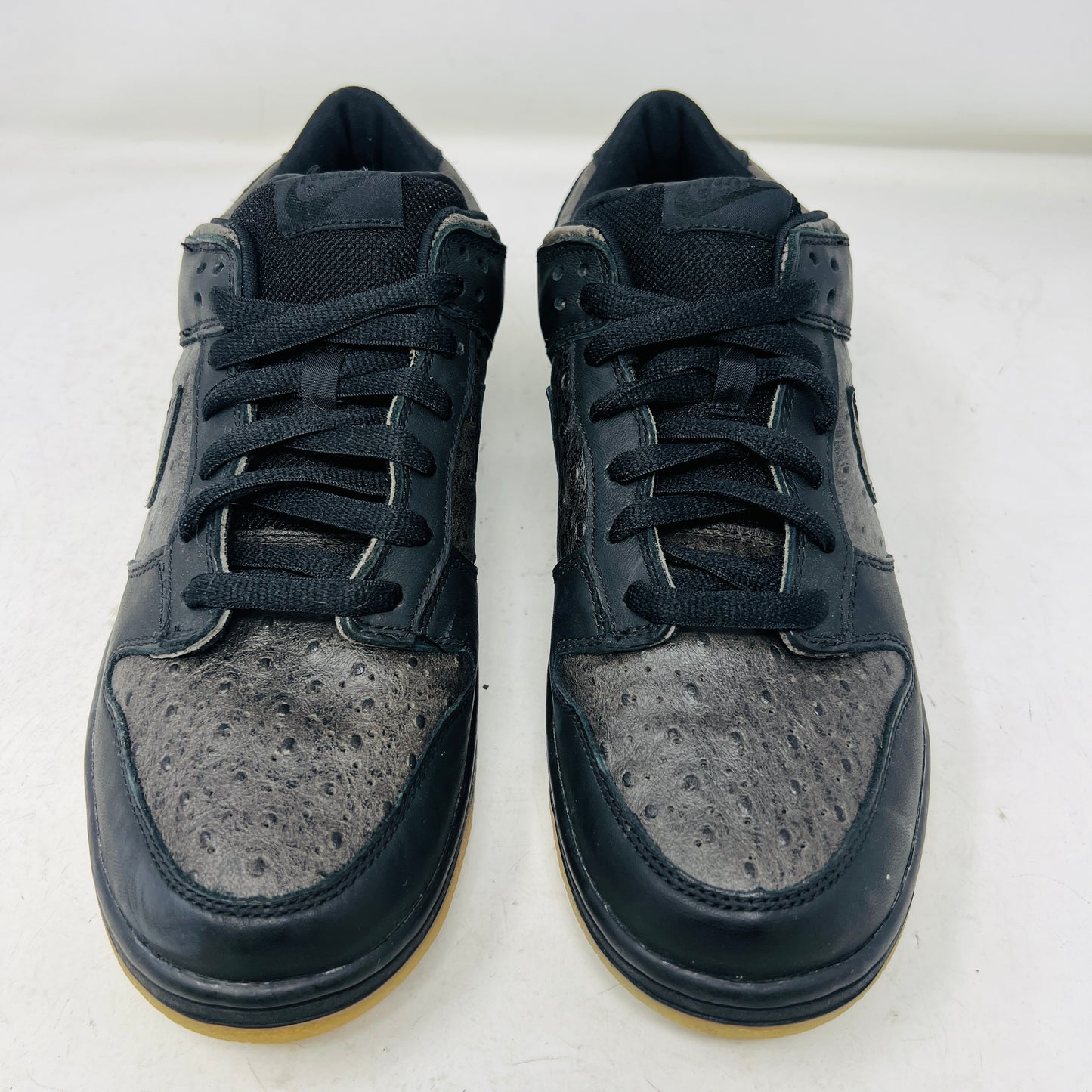 Nike SB Dunk Low Ostrich