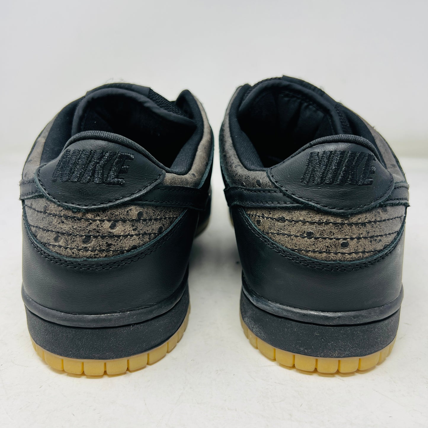 Nike SB Dunk Low Ostrich