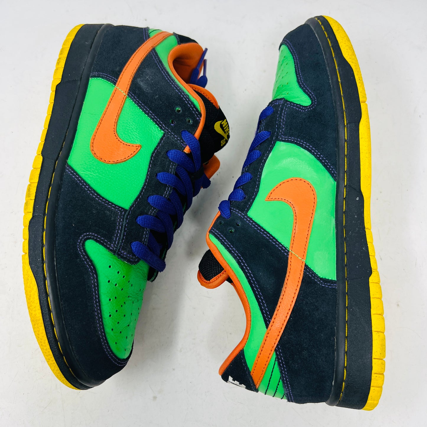 Nike SB Dunk Low Green Spark Hoop Orange