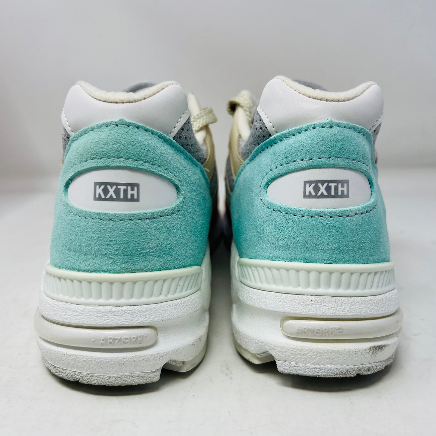 New Balance 990v2 Kith Cyclades (without Socks)
