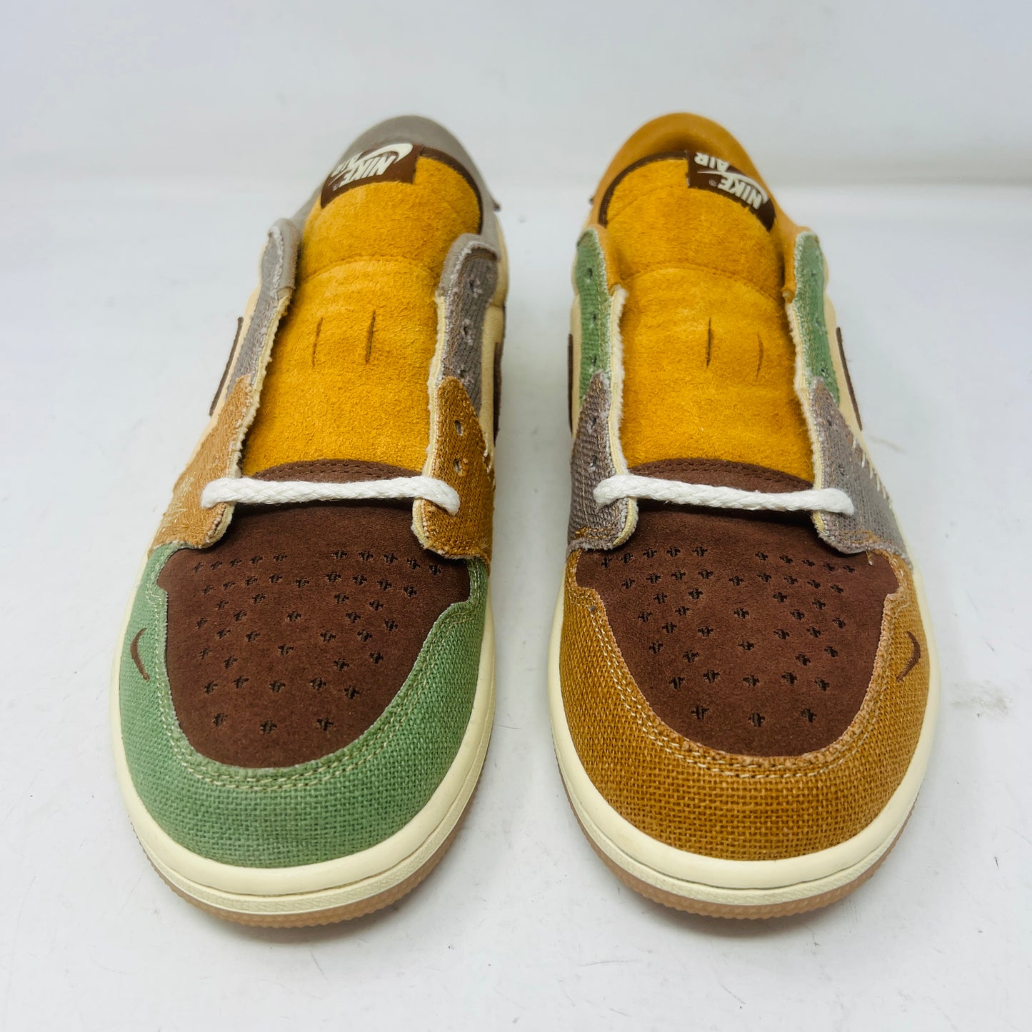 Jordan 1 Retro Low OG Zion Williamson Voodoo