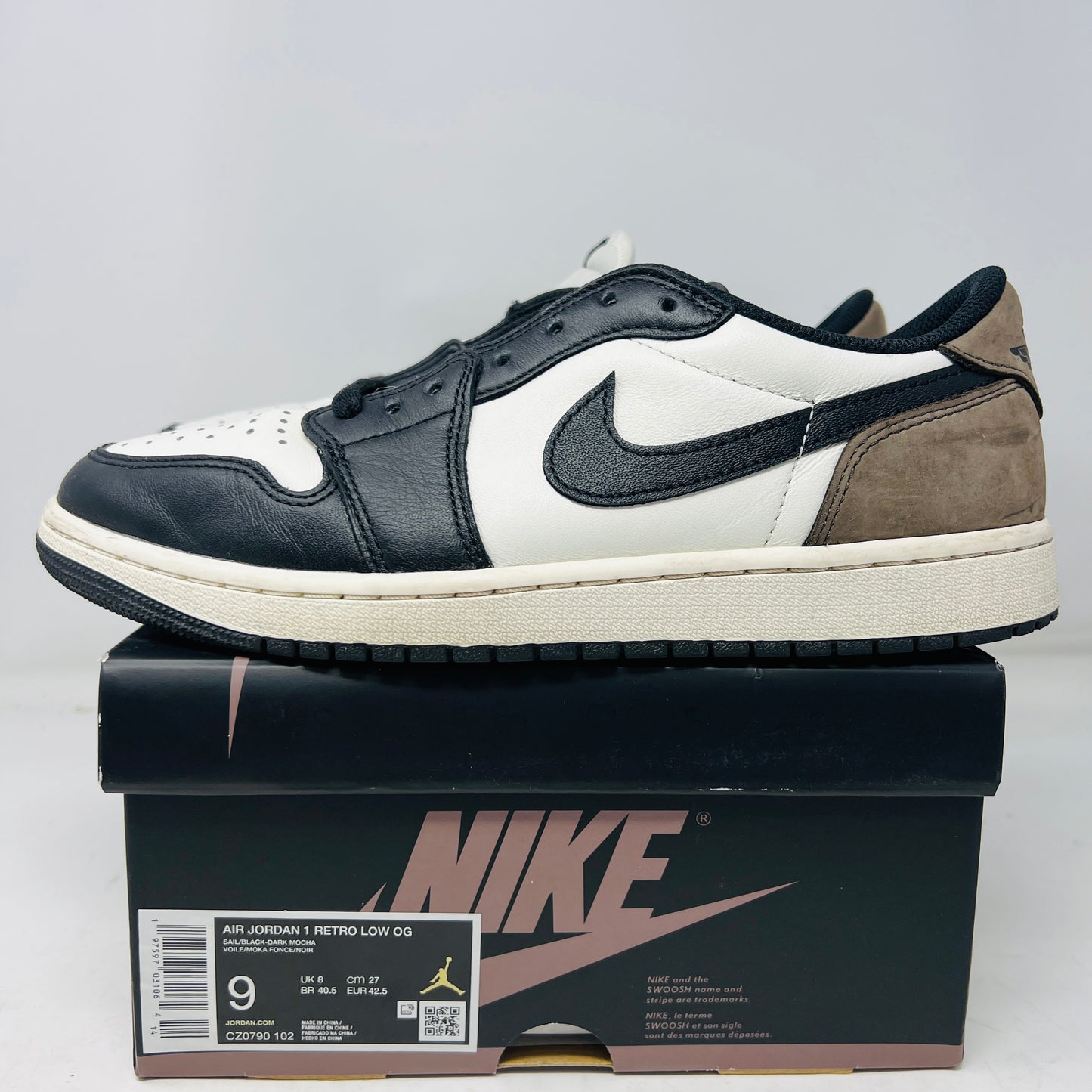 Jordan 1 Retro Low OG Mocha